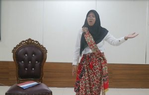 Aisyka Widi Kumala,saat pengambilan rekaman video lomba